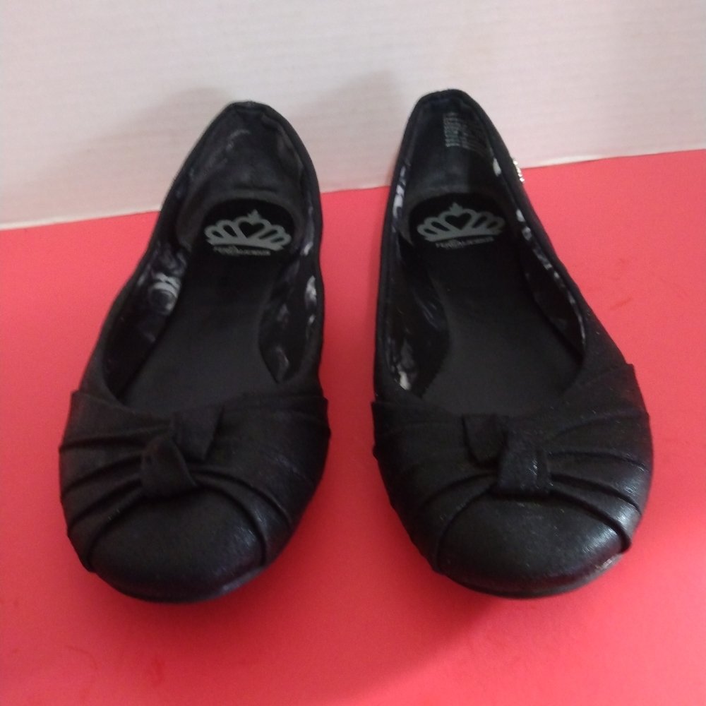 Fergalicious by Fergie Flat Shoe